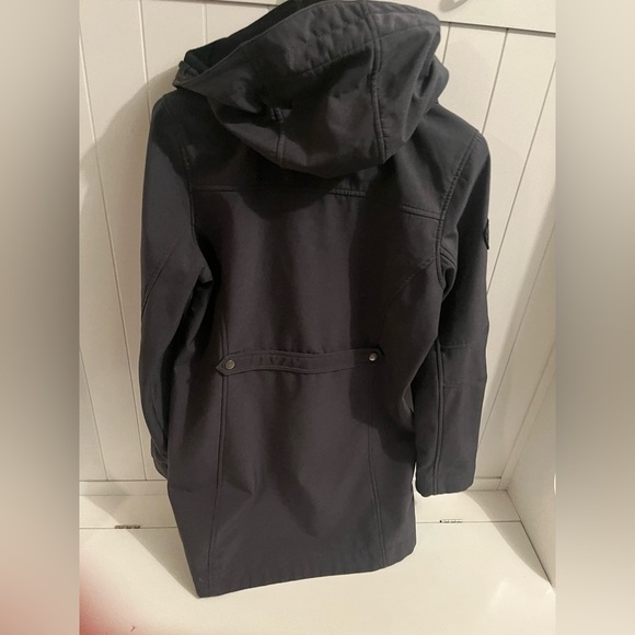 Roots Elkpoint Long Softshell Jacket with Detachable Hood - Picture 2 of 5